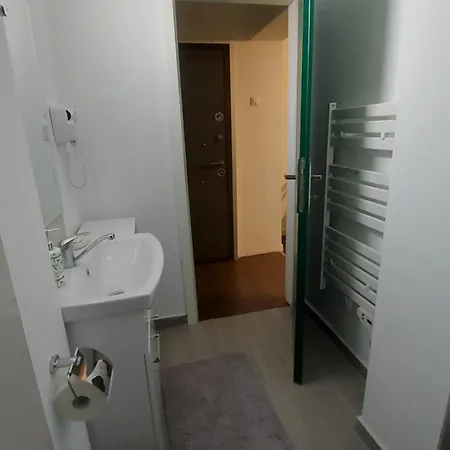 Daire Miha Private Parking, Terrace, Near Zoo & Park Üsküp