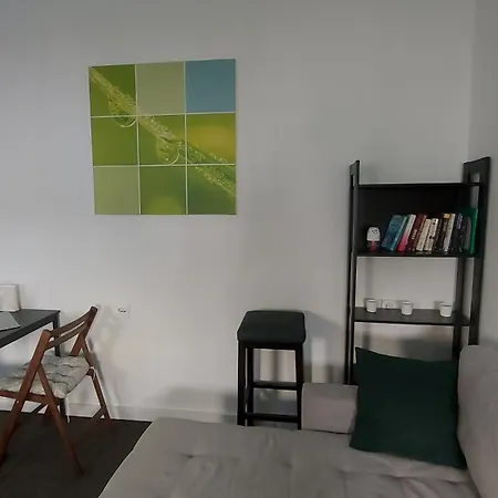 Miha Private Parking, Terrace, Near Zoo & Park Daire *