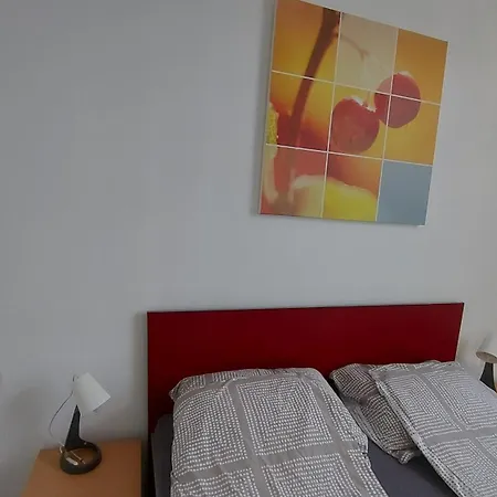 Daire Miha Private Parking, Terrace, Near Zoo & Park